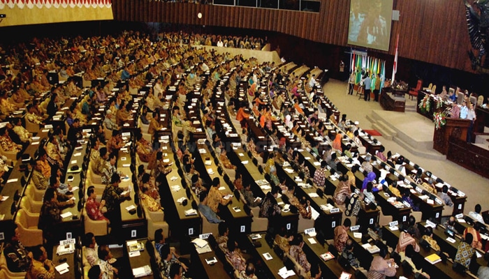 √ Pengertian Ilmu Politik Menurut Para Ahli Beserta